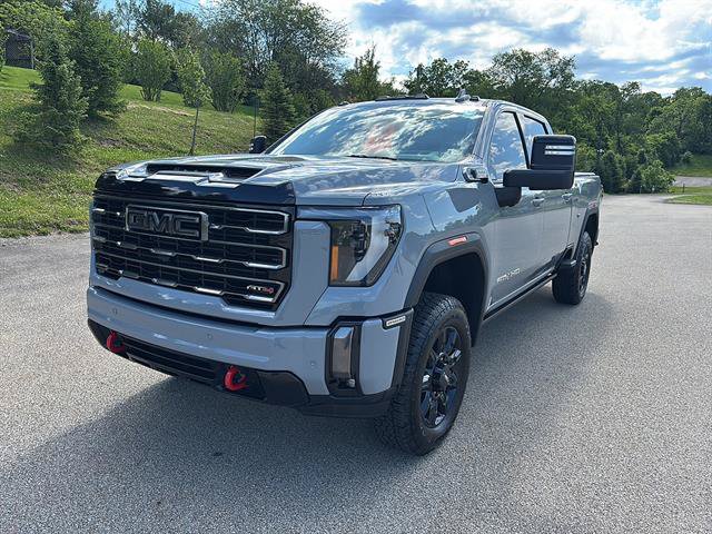 Used 2024 GMC Sierra 2500 AT4 w/ AT4 Premium Plus Package AWD/4WD image 8