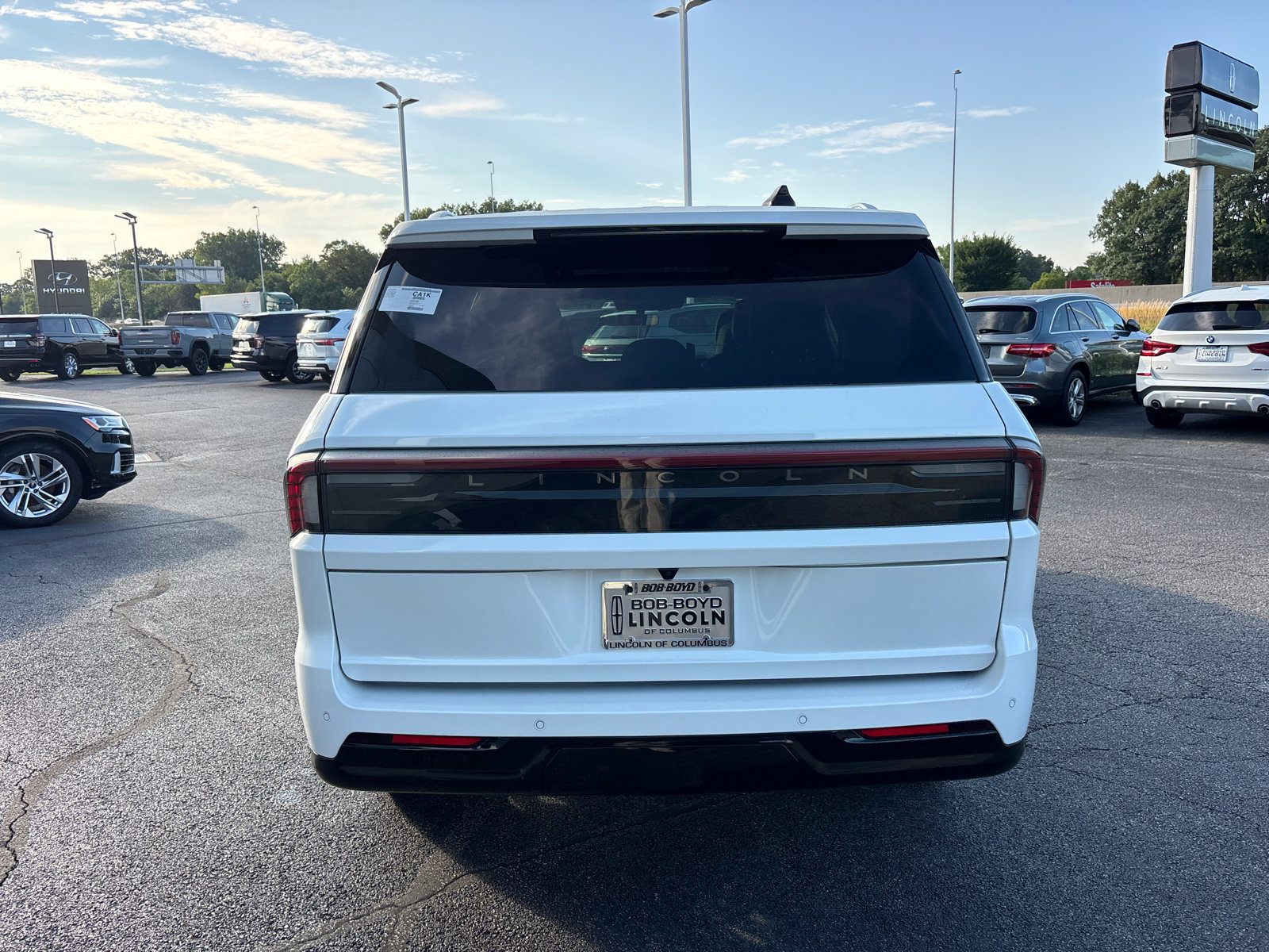 New 2027 Lincoln Navigator Black Label AWD/4WD image 6