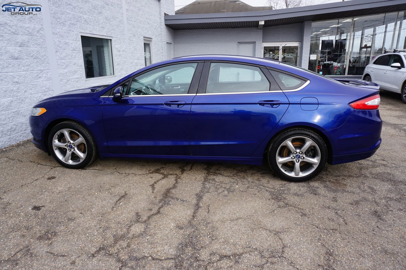 Used 2013 Ford Fusion SE image 13
