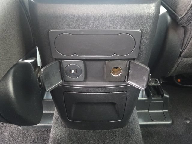 Used 2024 Ford Explorer XLT AWD/4WD image 20