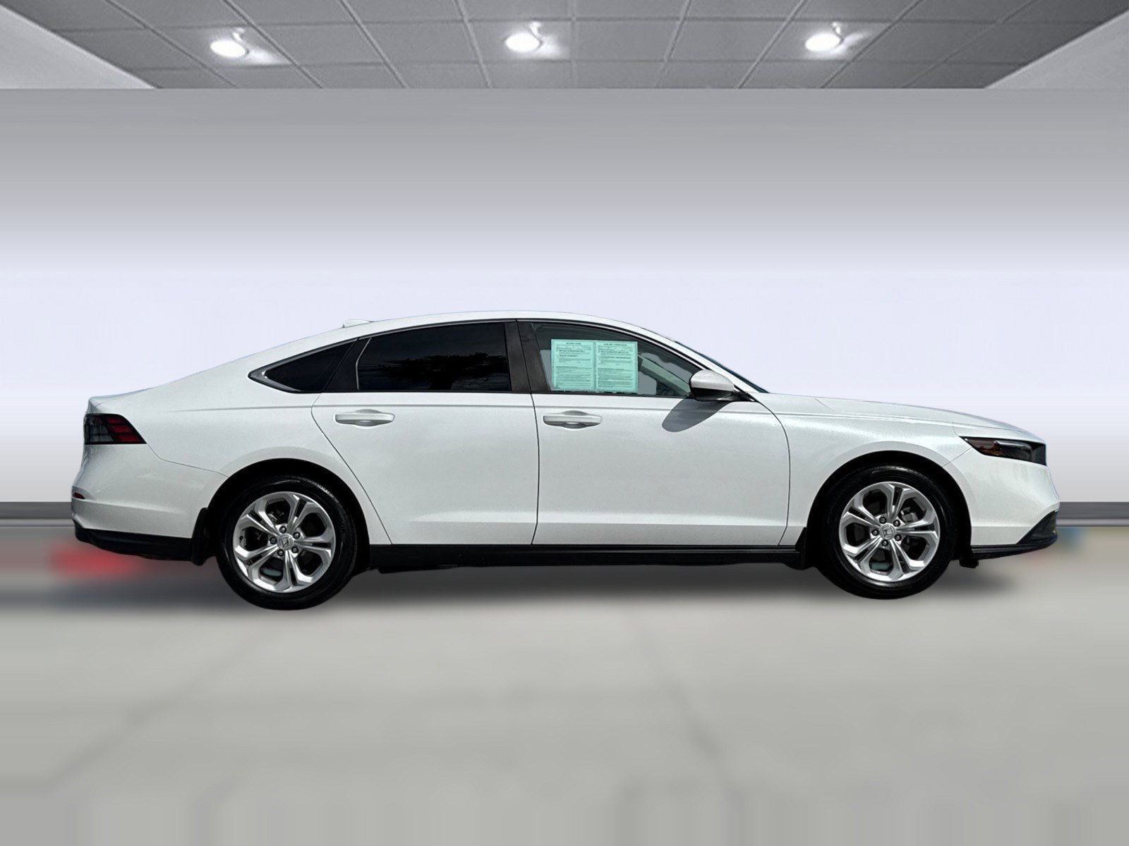 Certified 2023 Honda Accord LX image 7