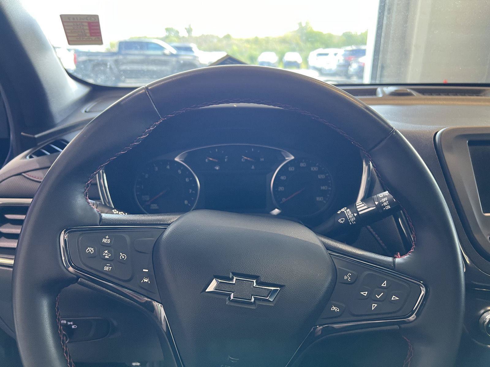 Used 2024 Chevrolet Equinox RS AWD/4WD image 36