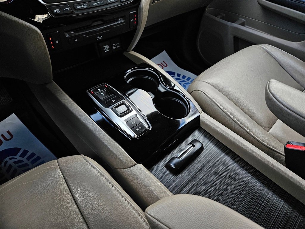 Used 2020 Honda Pilot Touring image 14