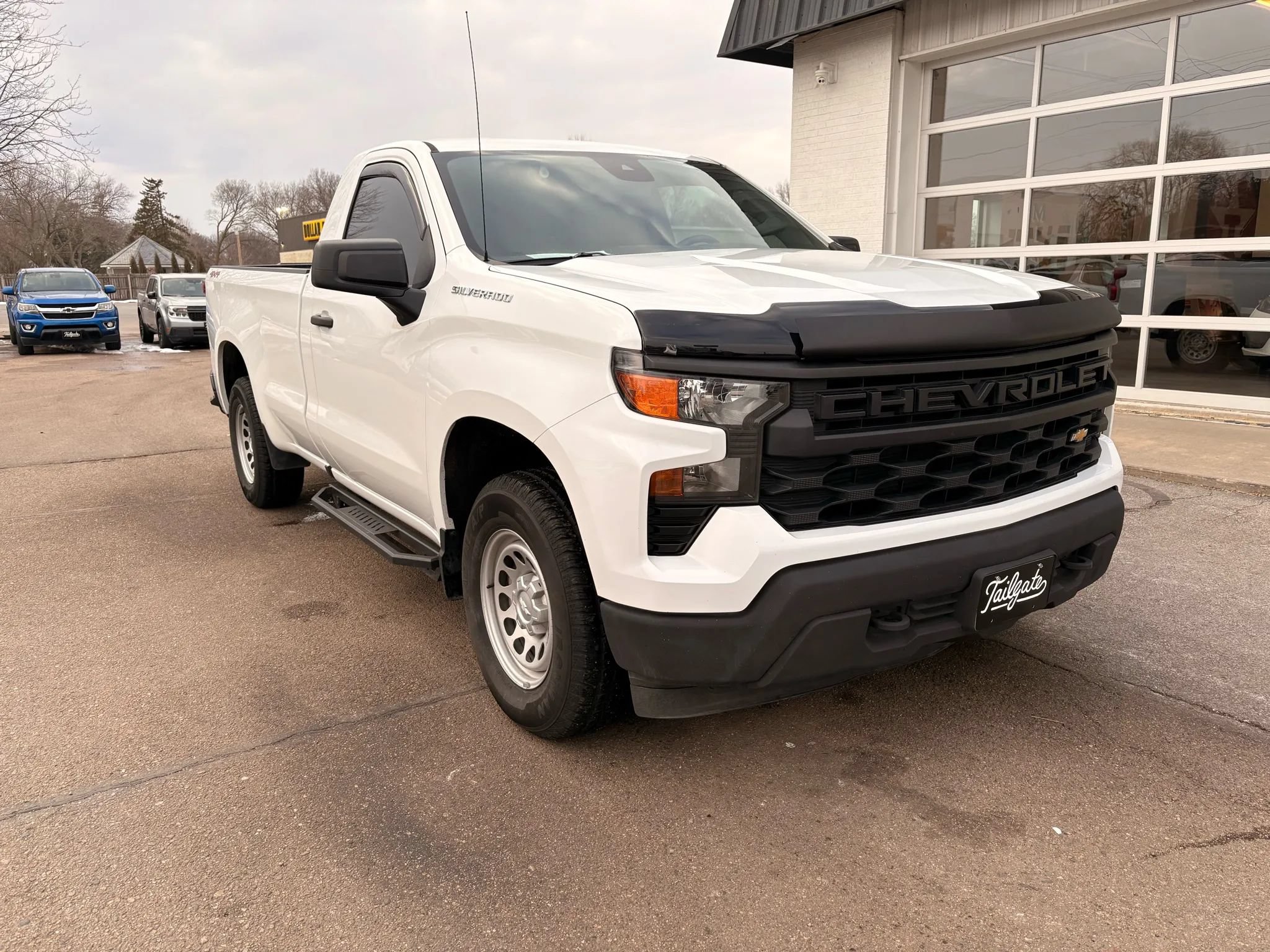 Used 2022 Chevrolet Silverado 1500 W/T w/ WT Value Package AWD/4WD image 2