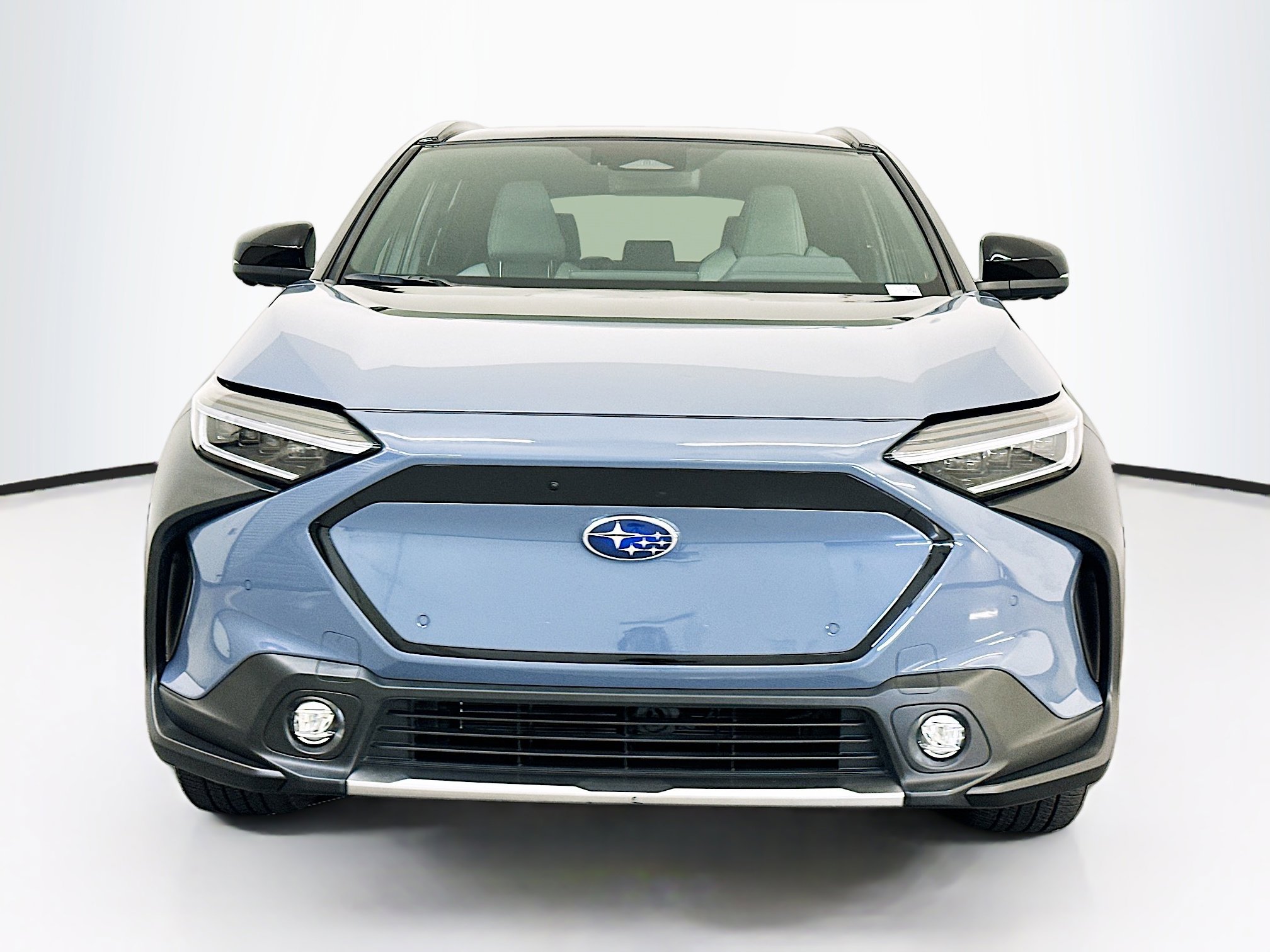 Used 2023 Subaru Solterra AWD image 2