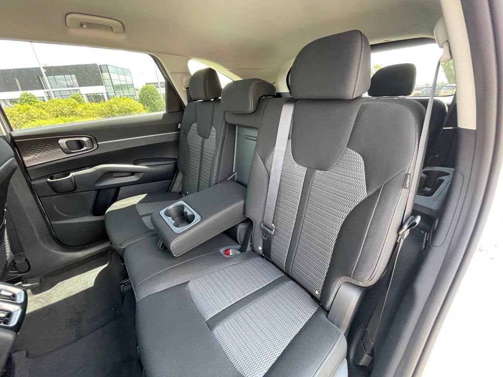New 2026 Kia Sorento LX FWD image 25