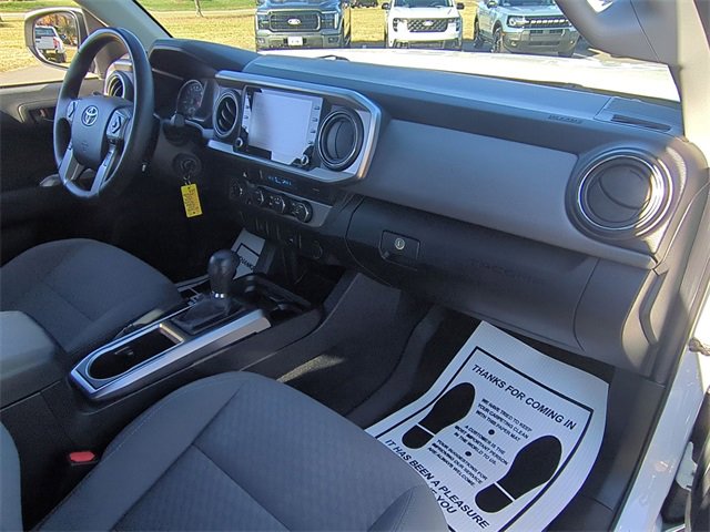 Used 2022 Toyota Tacoma 4x4 Access Cab image 35