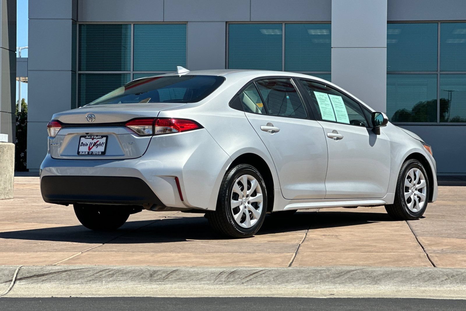 Certified 2023 Toyota Corolla LE FWD image 4
