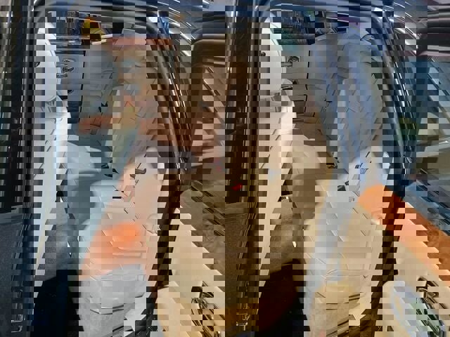 Used 2011 Rolls-Royce Ghost image 13