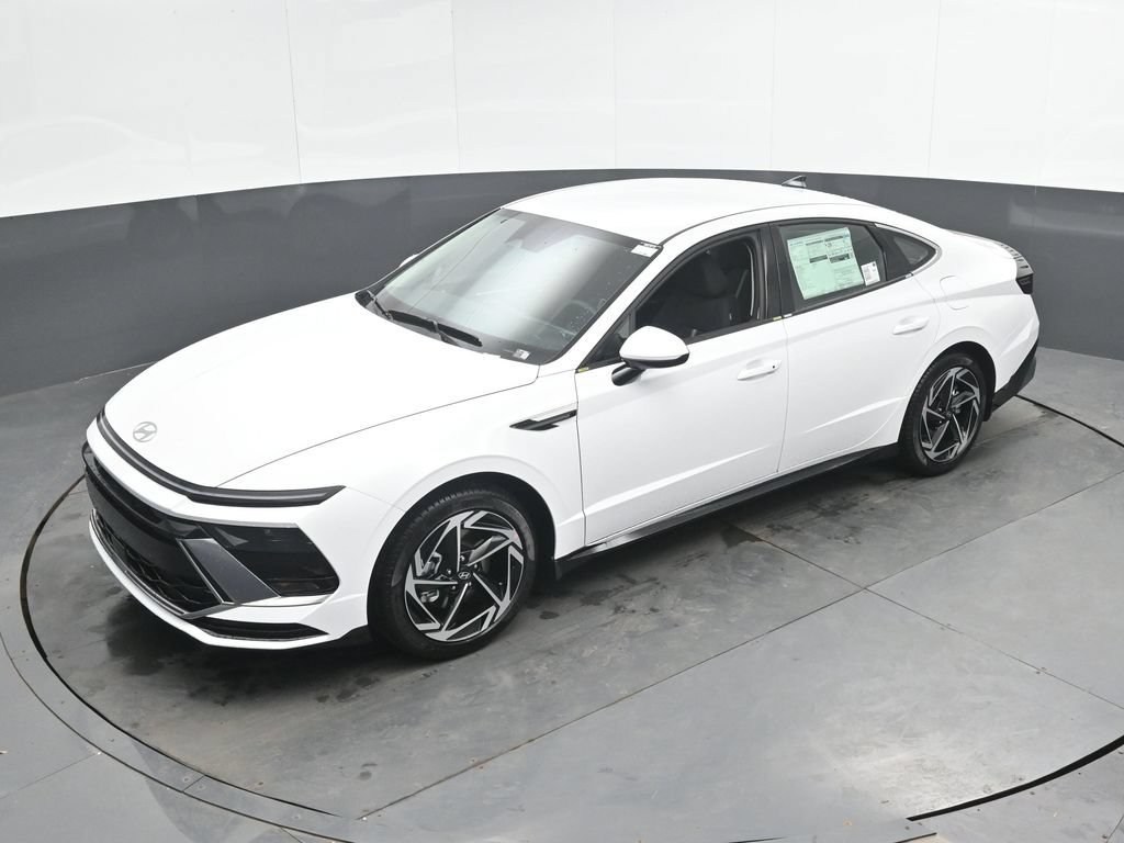 New 2026 Hyundai Sonata SEL FWD image 17