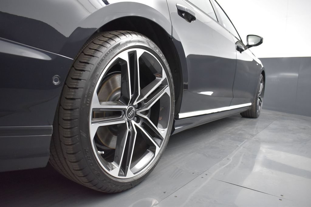 New 2026 Audi A8 L 3.0T AWD/4WD image 23