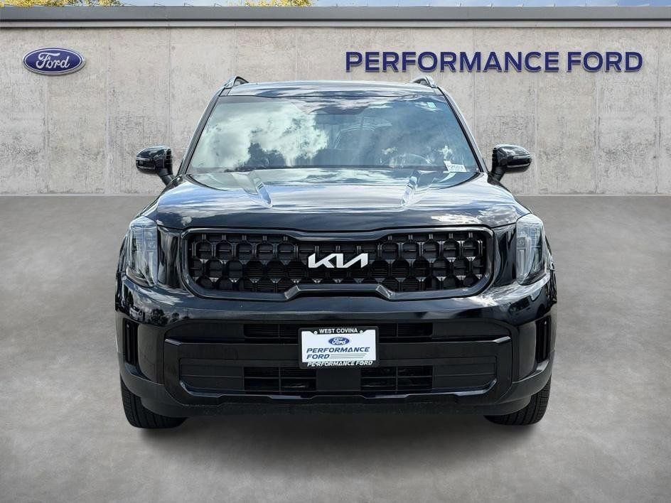 Used 2024 Kia Telluride EX X-Line image 3