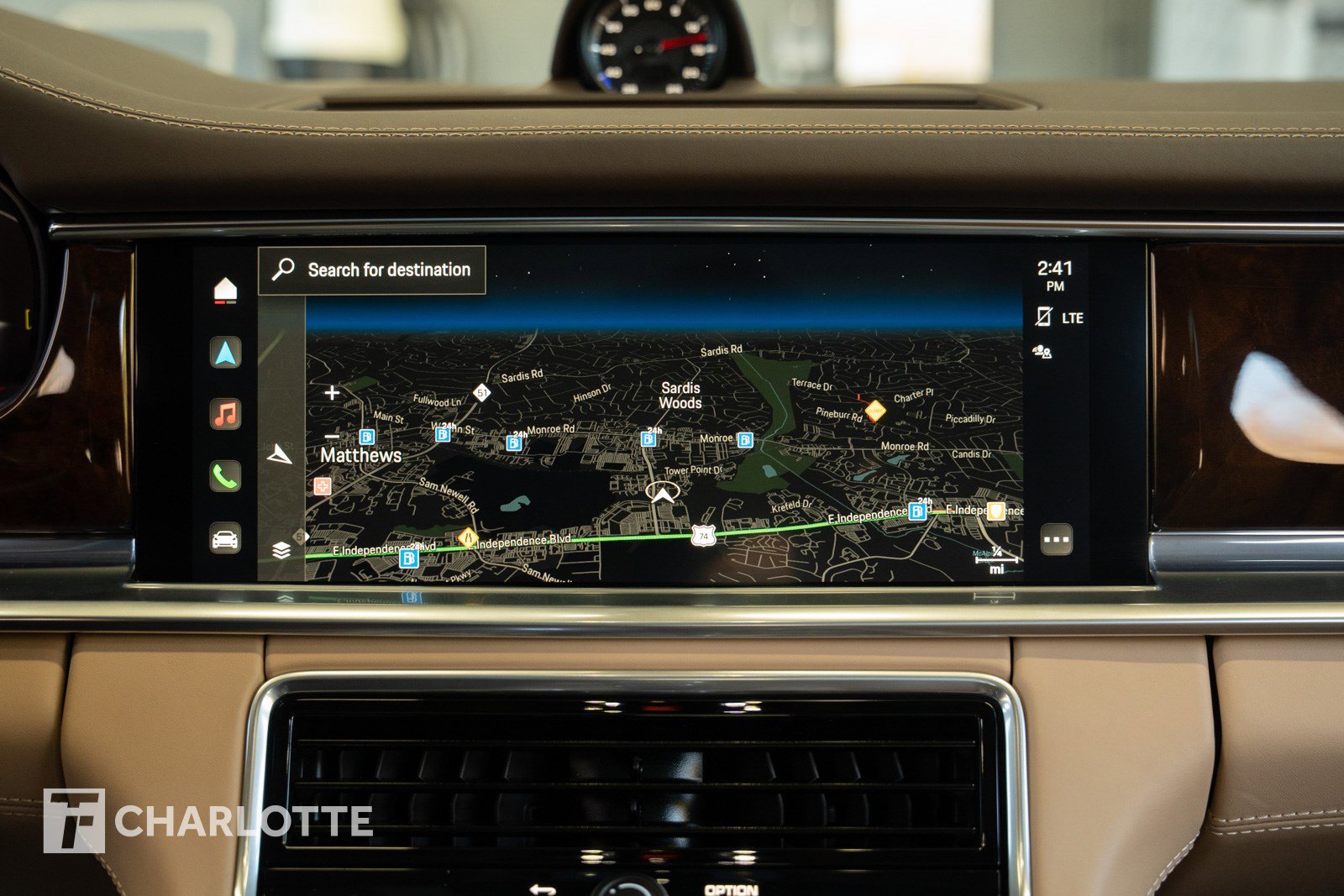 Used 2023 Porsche Panamera GTS image 24