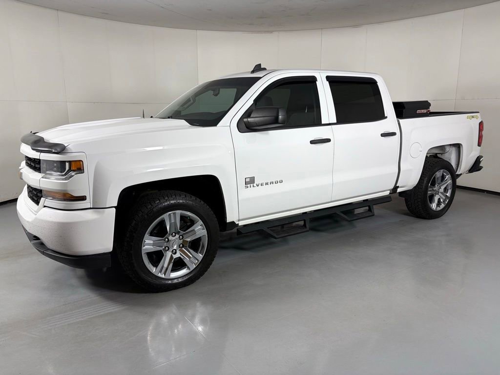 Used 2018 Chevrolet Silverado 1500 Custom w/ Custom Value Package AWD/4WD image 6