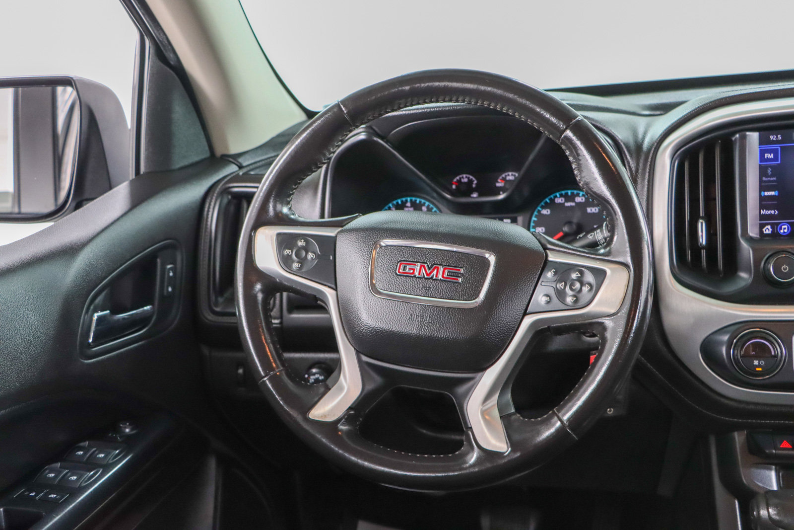 Used 2021 GMC Canyon Elevation w/ Trailering Package image 10