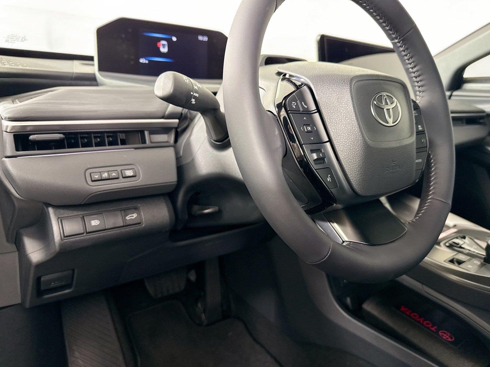 New 2026 Toyota C-HR AWD/4WD image 4