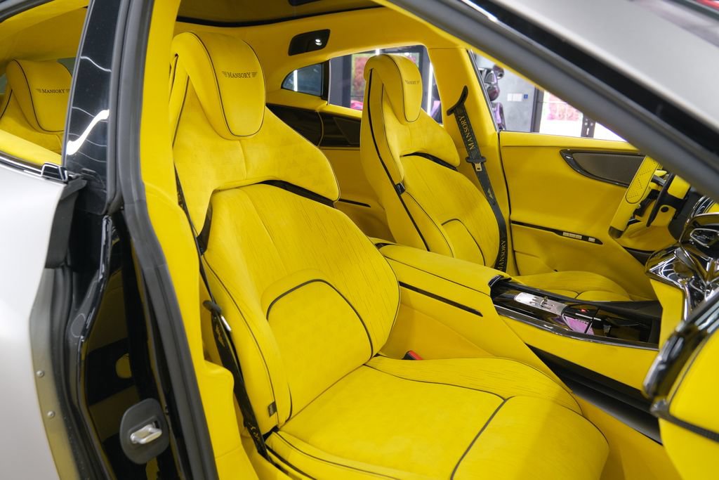 Used 2024 Ferrari Purosangue AWD/4WD image 29