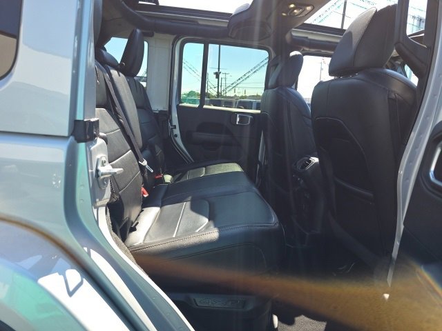 Used 2023 Jeep Wrangler Unlimited Sahara w/ Cold Weather Group image 46