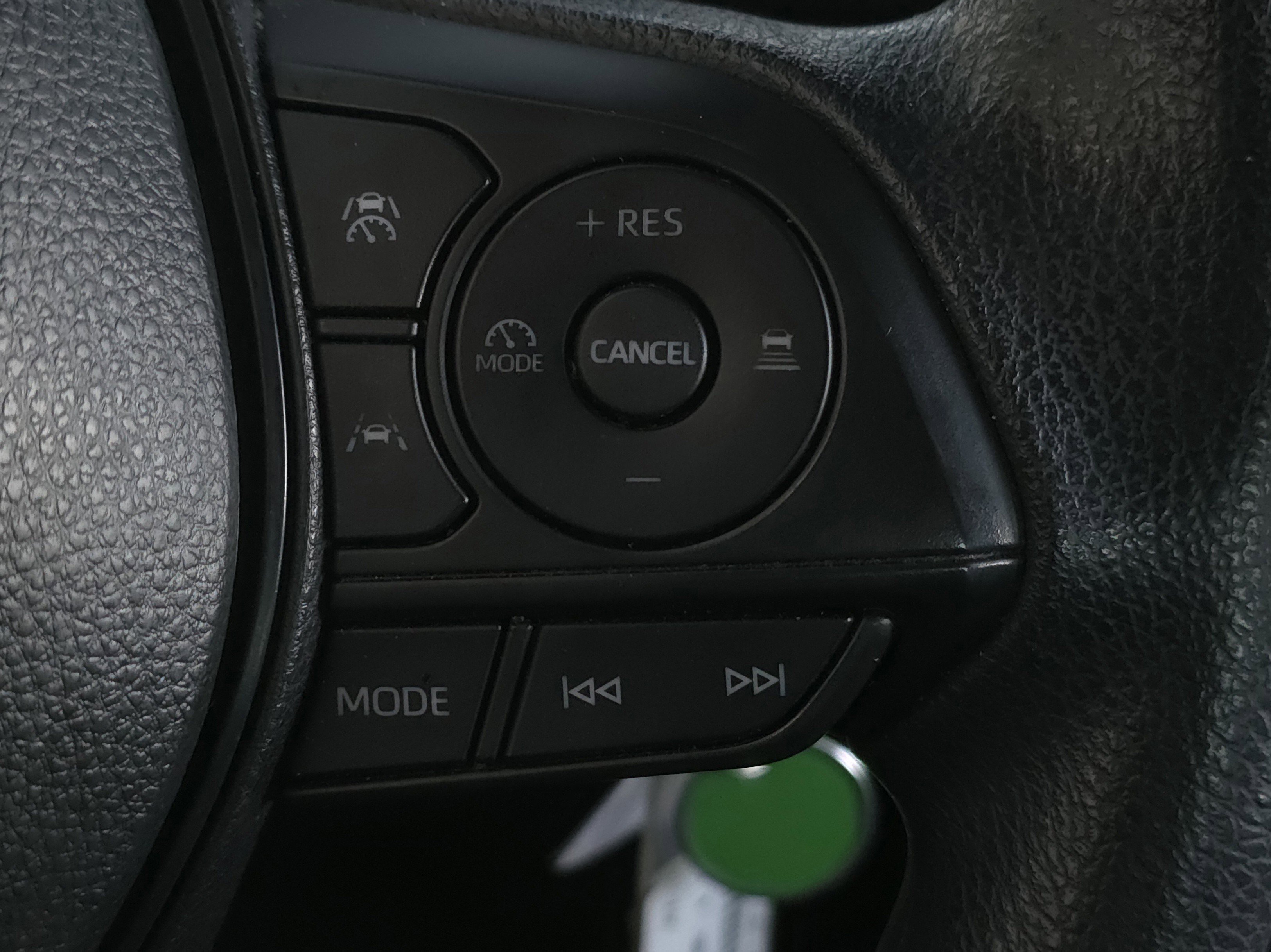 Used 2023 Toyota Corolla LE image 11