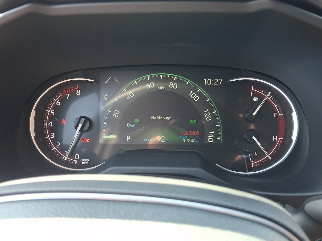 Used 2025 Toyota RAV4 XLE w/ Convenience Package AWD/4WD image 27