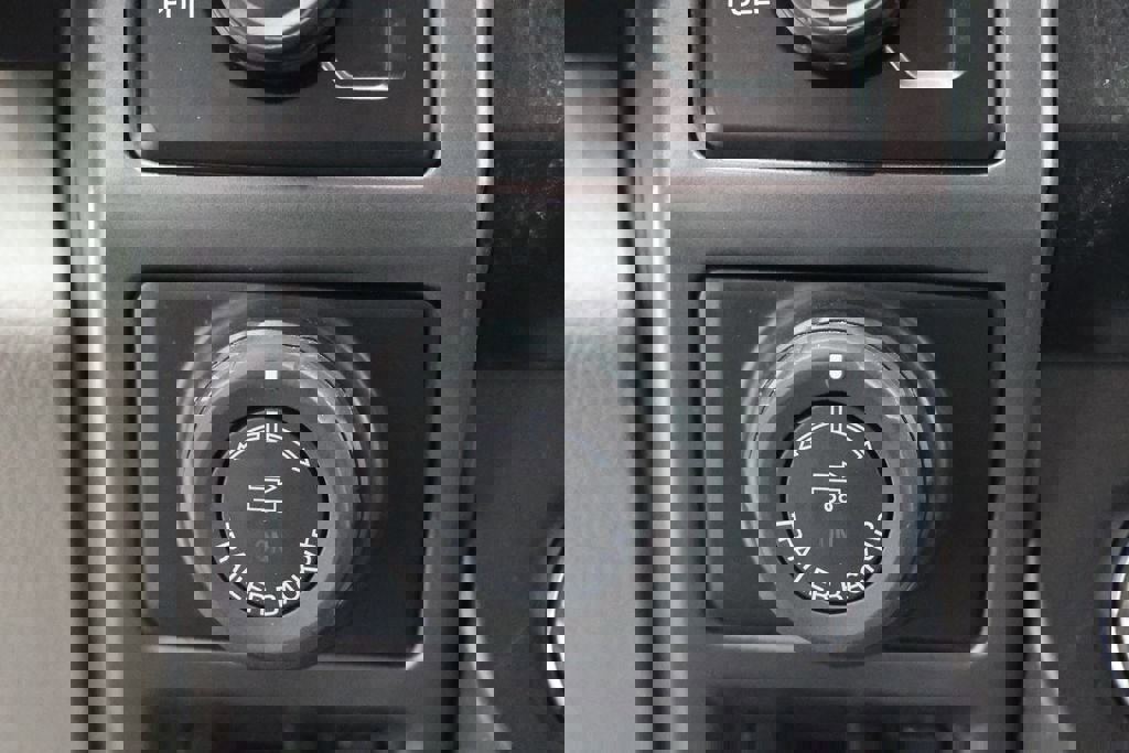 Used 2020 Ford F150 XLT w/ Equipment Group 302A Luxury image 29