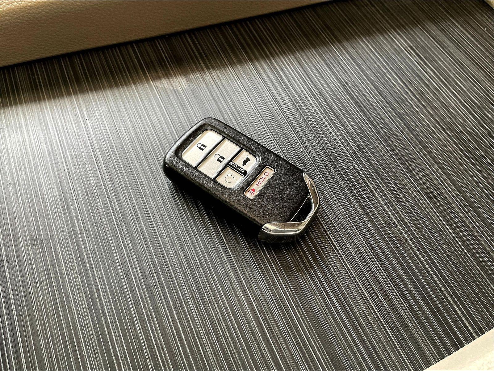 Used 2019 Honda Pilot Touring image 34