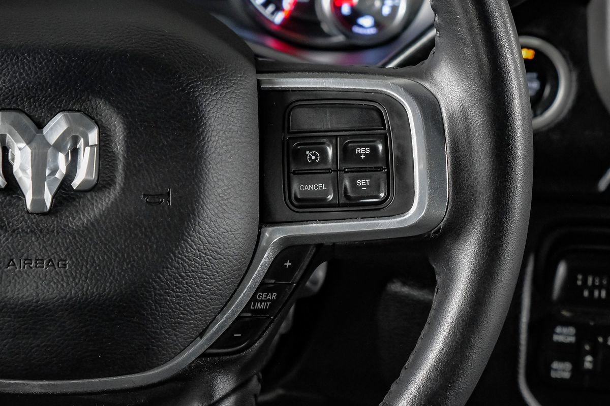 Used 2022 RAM 3500 Laramie AWD/4WD image 18