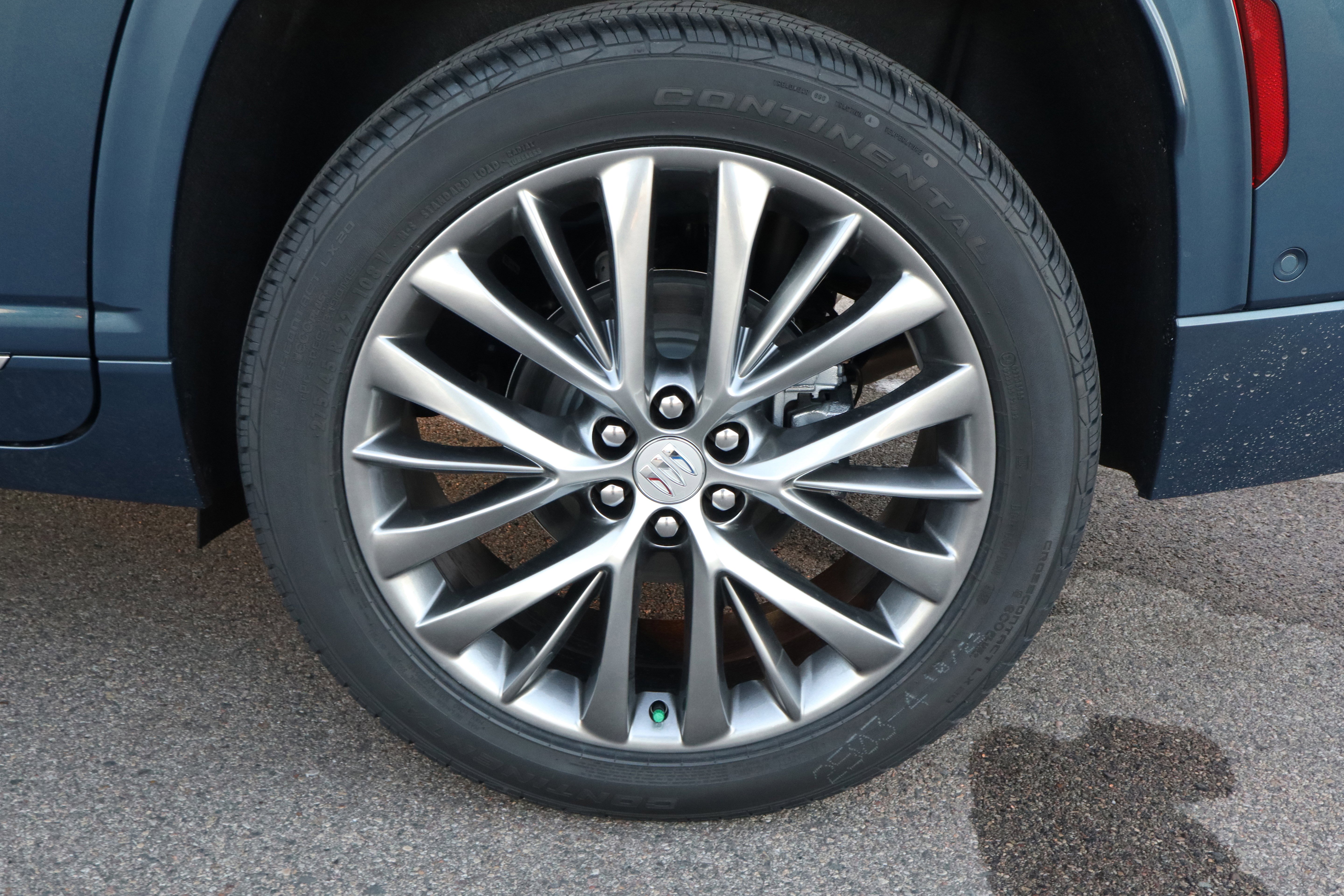 New 2026 Buick Enclave Avenir image 22