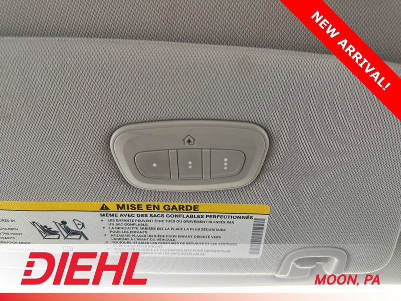 Used 2018 Chrysler Pacifica Touring Plus w/ Tire & Wheel Group image 37