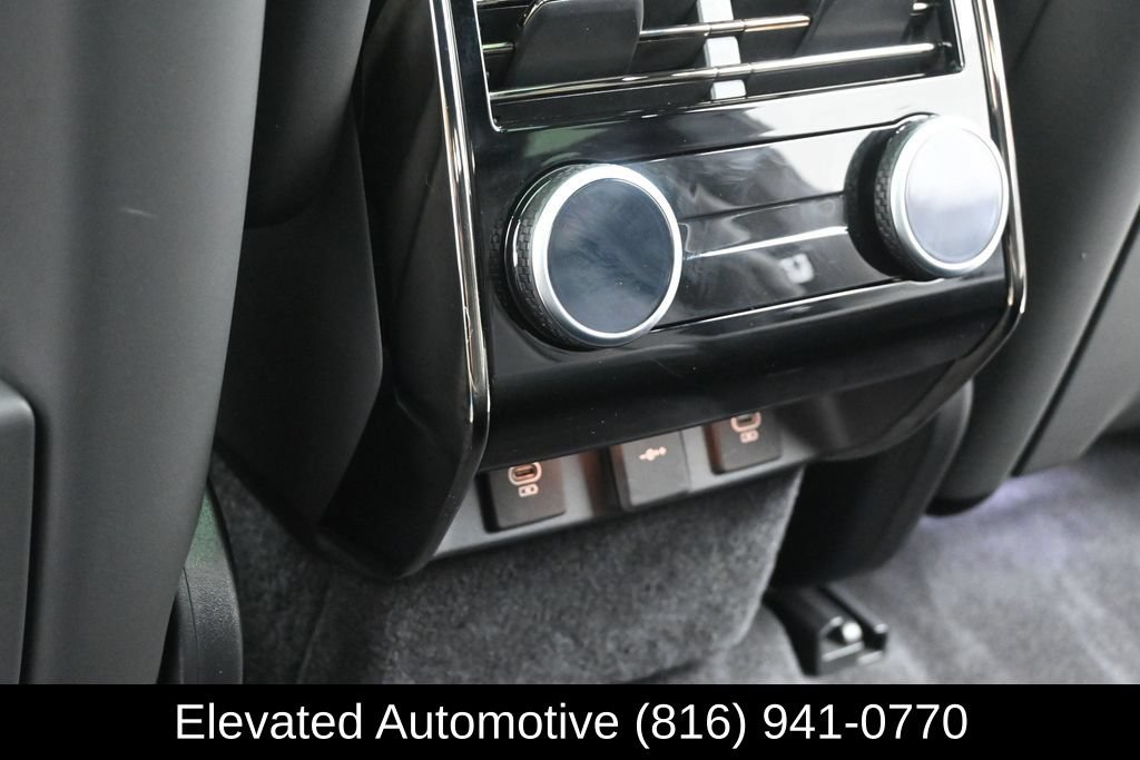 Used 2024 Land Rover Range Rover Sport Dynamic SE AWD/4WD image 14