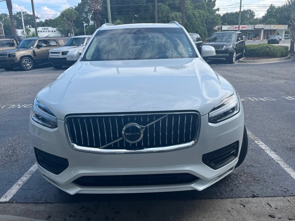 Used 2022 Volvo XC90 T6 Momentum w/ Advanced Package AWD/4WD image 3