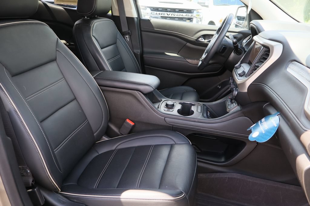 Certified 2022 GMC Acadia Denali w/ Denali Ultimate Package FWD image 31