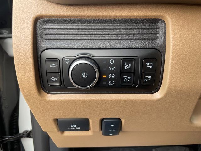 New 2026 Ford F250 Lariat w/ Lariat Ultimate Package image 25