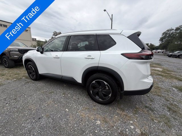 Used 2024 Nissan Rogue SV w/ SV Premium Package