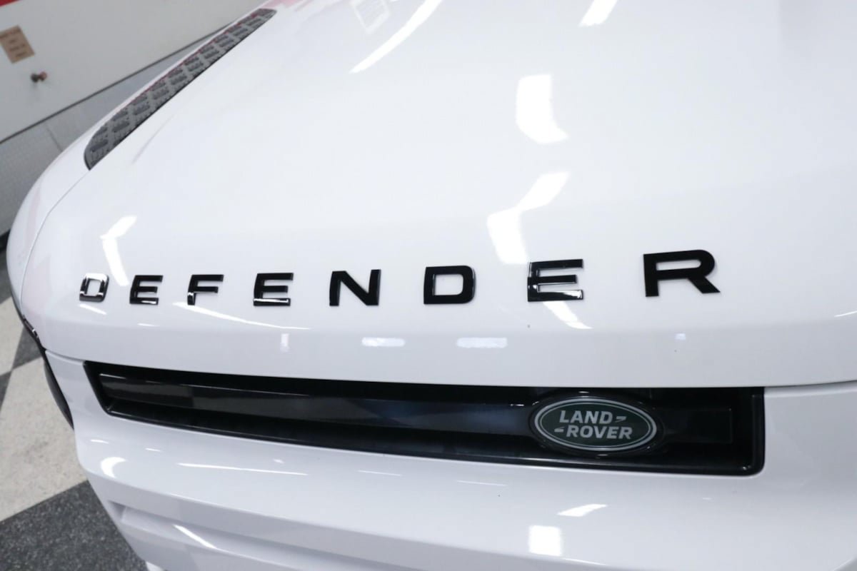 Used 2024 Land Rover Defender 130 S AWD/4WD image 38