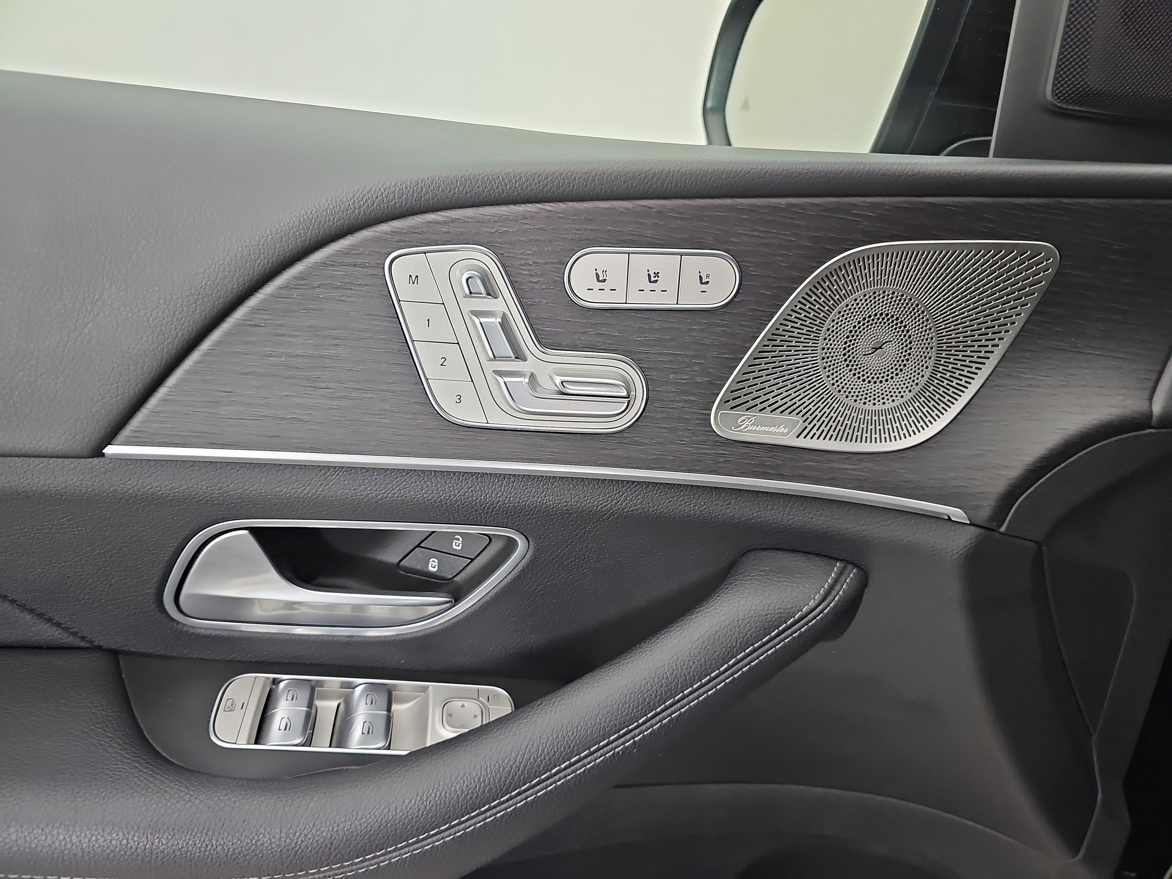 Certified 2022 Mercedes-Benz GLS 450 4MATIC image 12