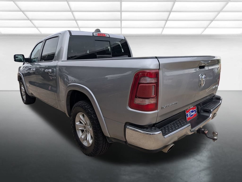 Used 2022 RAM 1500 Laramie AWD/4WD image 2