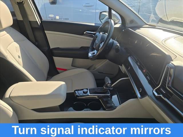 Used 2023 Kia Sportage EX FWD image 18