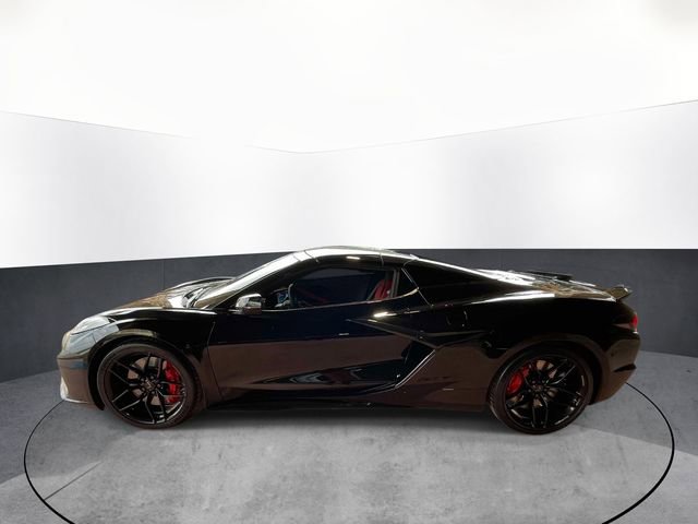 Used 2025 Chevrolet Corvette Z06 RWD image 4
