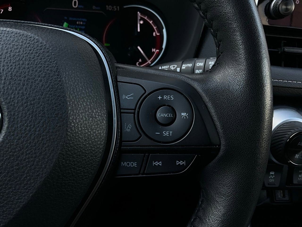 Used 2025 Toyota RAV4 XLE w/ Weather Package image 35