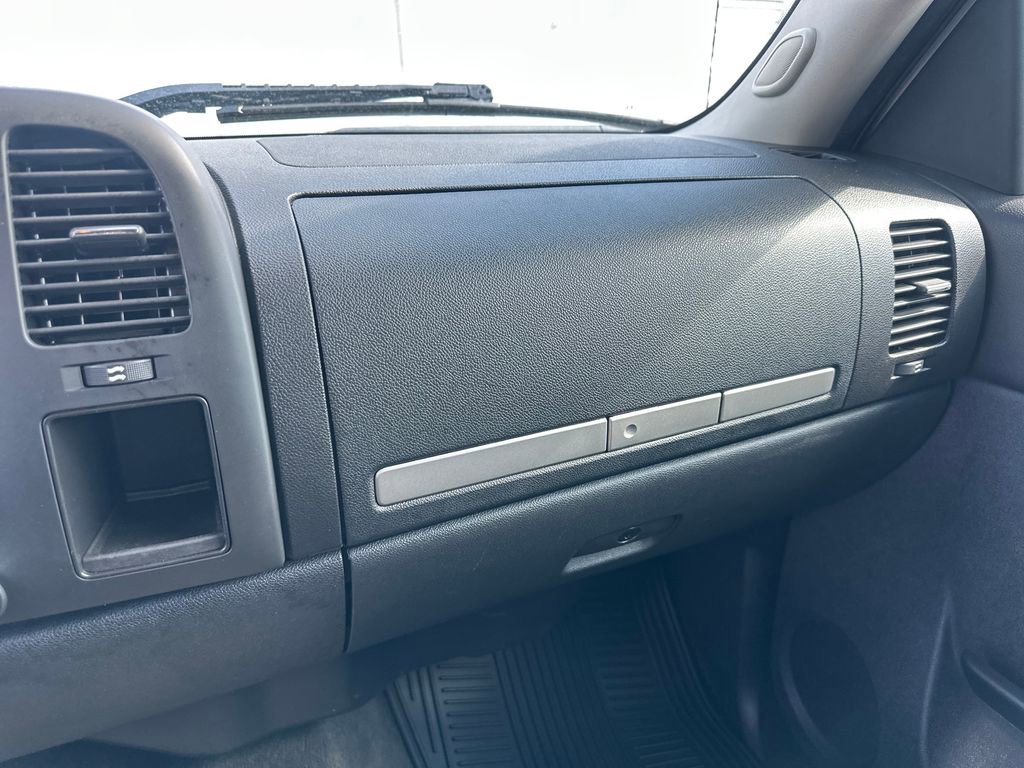 Used 2013 Chevrolet Silverado 1500 LT w/ All-Star Edition AWD/4WD image 22