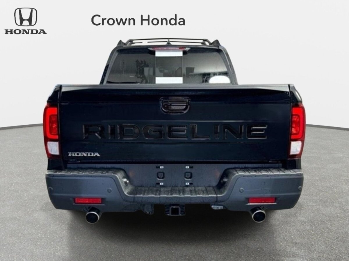 New 2026 Honda Ridgeline Black Edition image 4