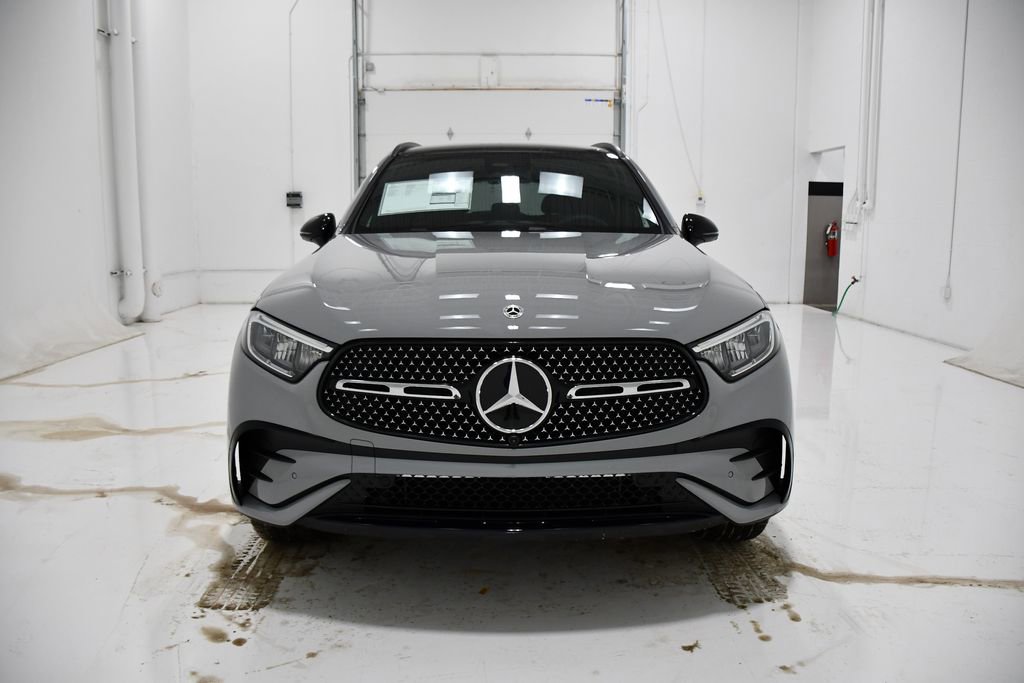 New 2026 Mercedes-Benz GLC 300 4MATIC image 2