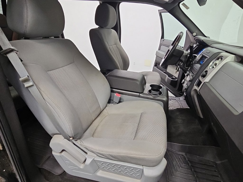 Used 2013 Ford F150 XLT w/ Luxury Equipment Group AWD/4WD image 32