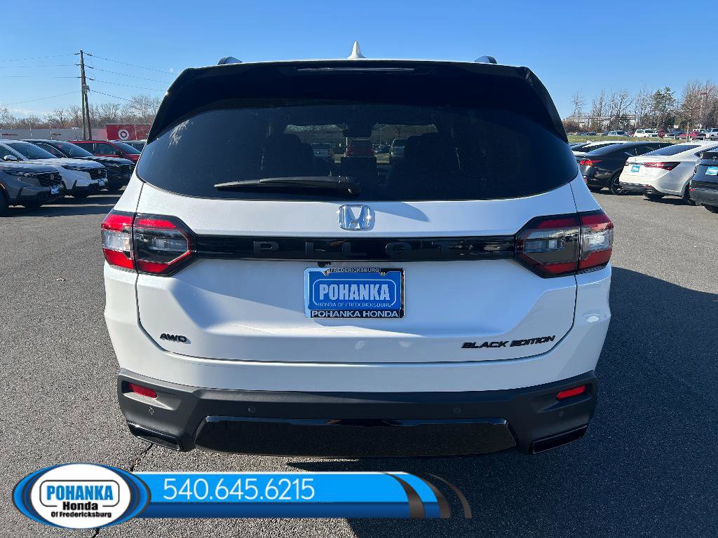 New 2026 Honda Pilot Black Edition image 4