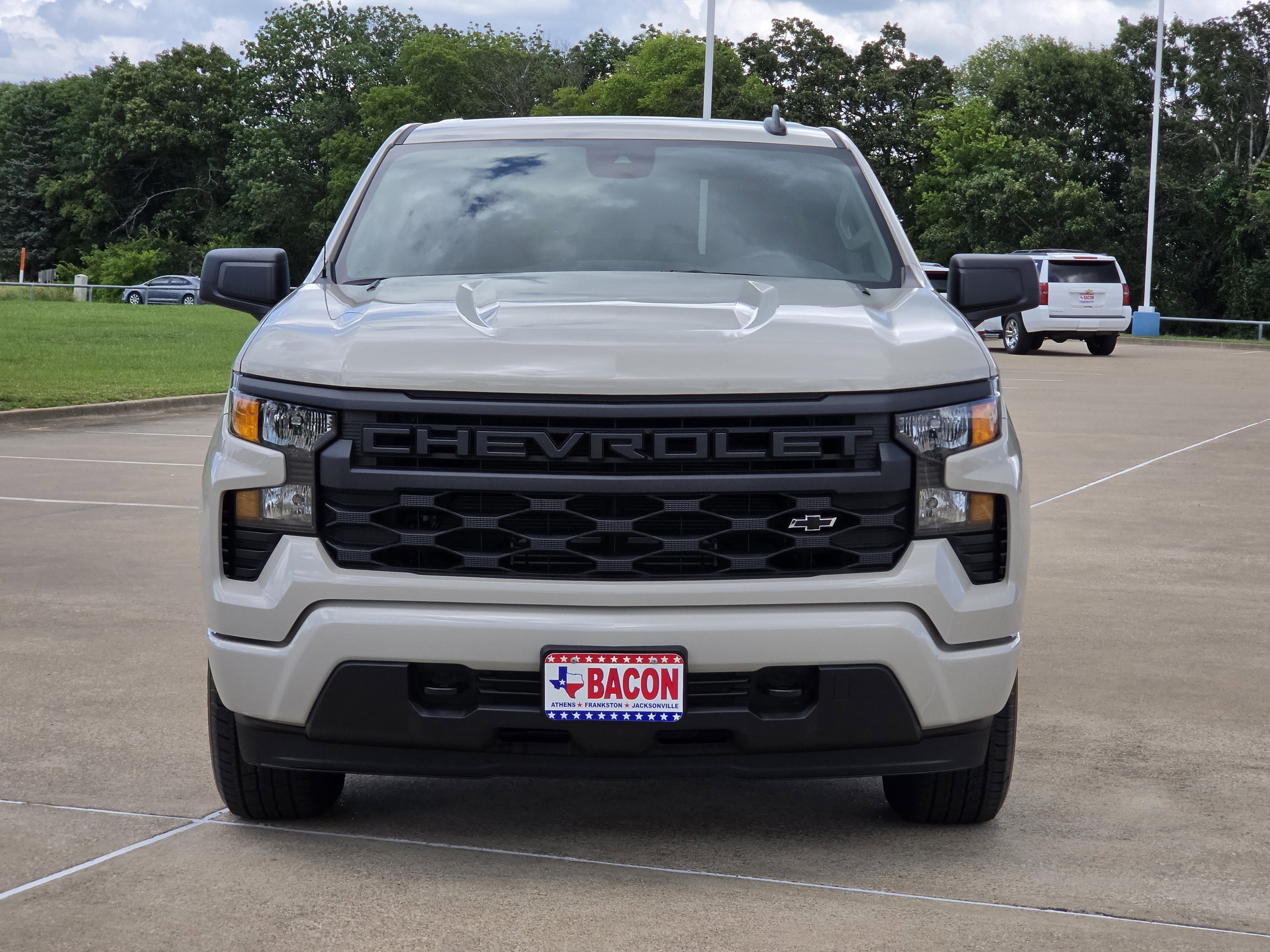 New 2026 Chevrolet Silverado 1500 Custom w/ LPO, Dark Essentials Package RWD image 2