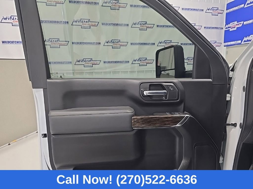Used 2025 GMC Sierra 2500 SLE w/ Max Trailering Package image 13