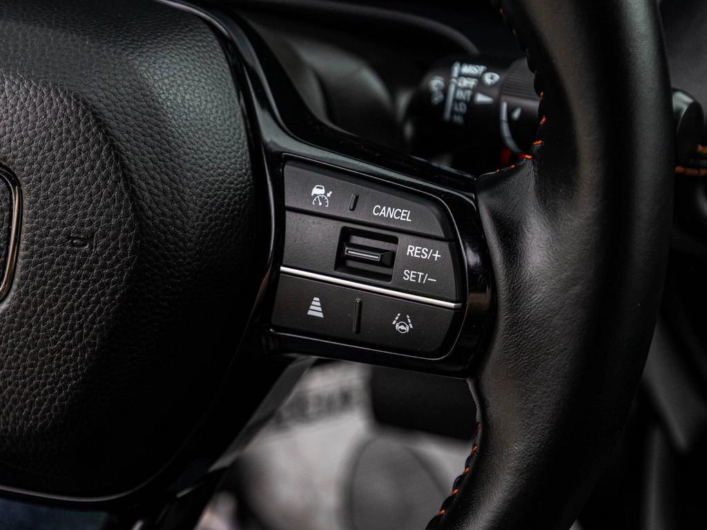Used 2025 Honda HR-V Sport image 23