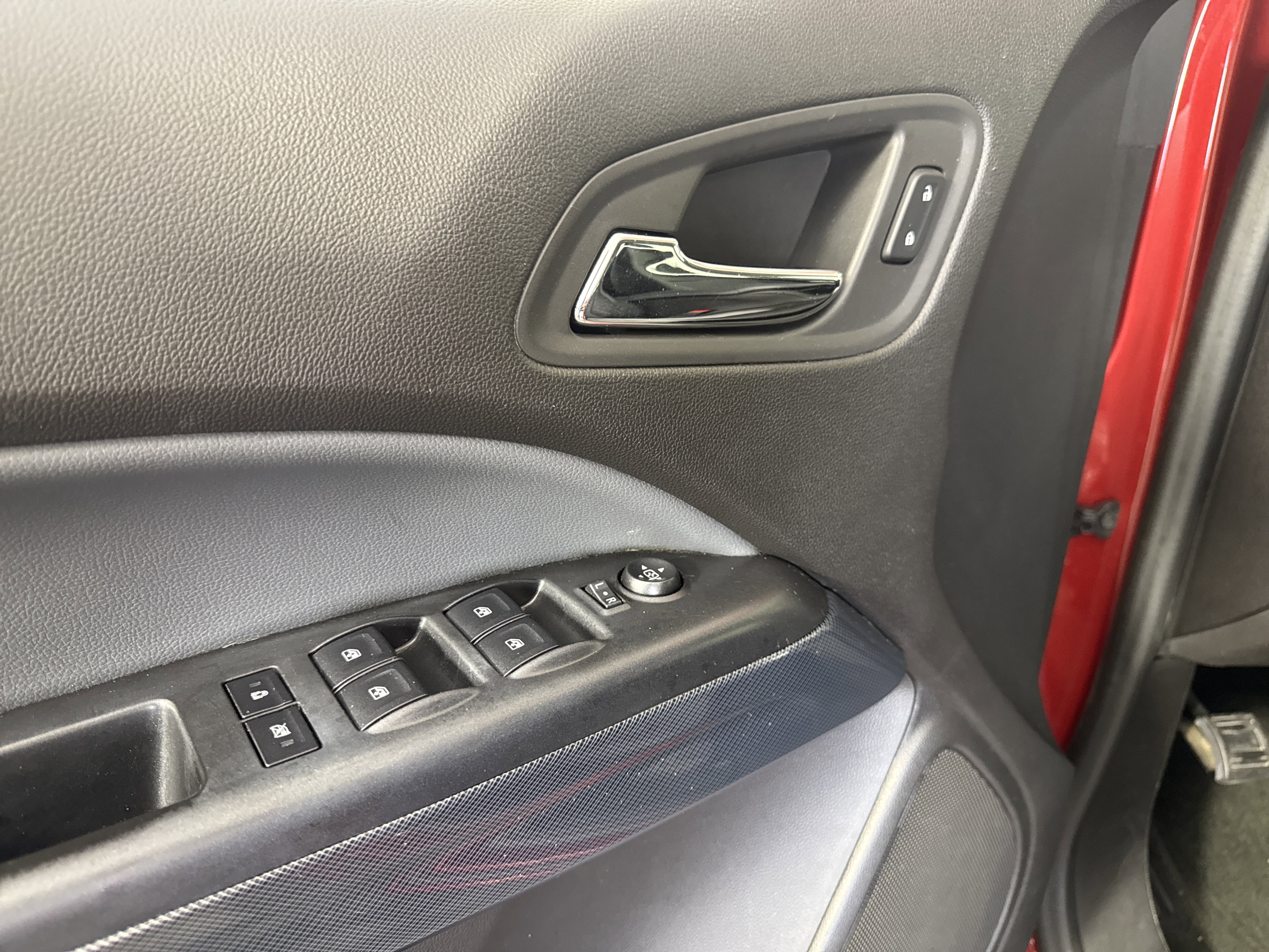 Used 2016 Chevrolet Colorado Z71 image 15