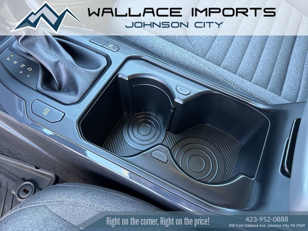 Used 2025 Kia K4 EX image 17